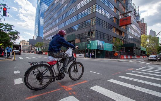 U.S. New York Daily Life