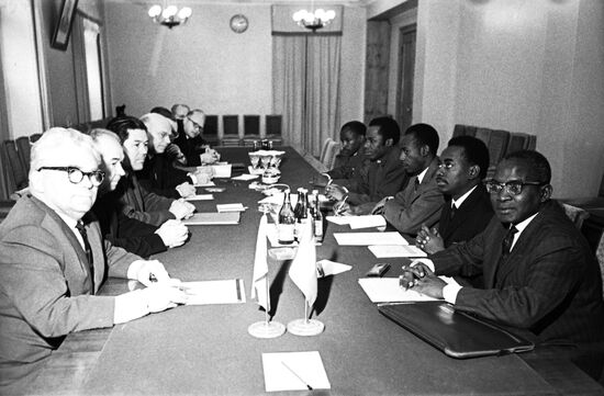 Malian delegation visits USSR
