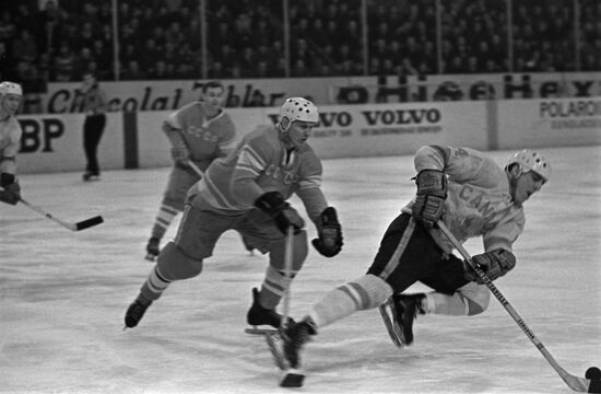 1966 world ice hockey championship