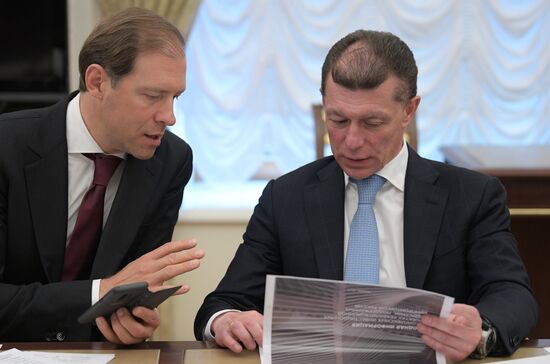 Russia Putin Social Policy