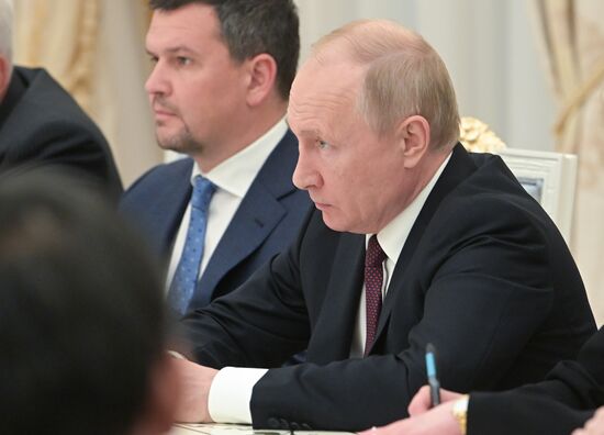 Russia Vietnam