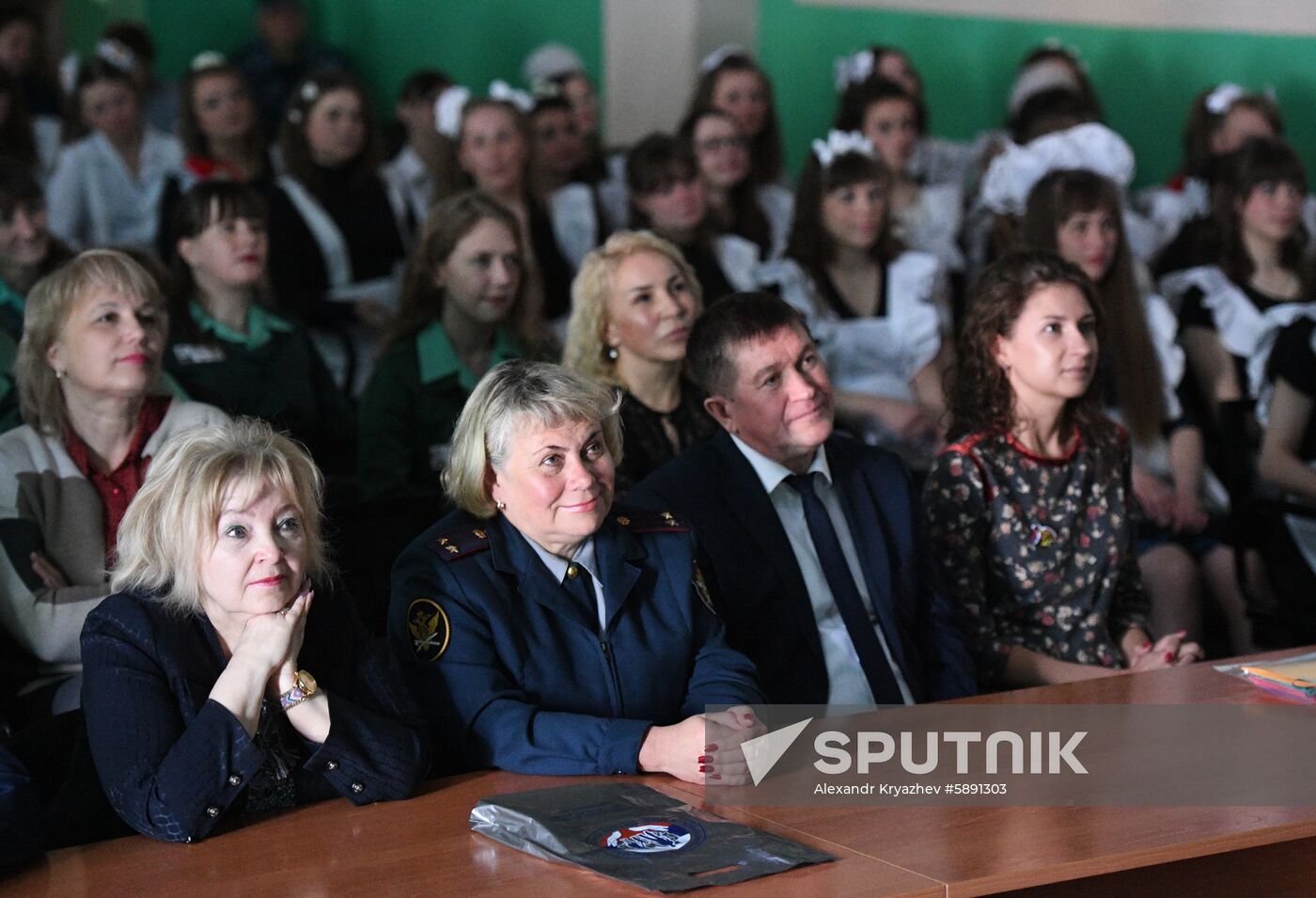 Russia Inmates Last Bell