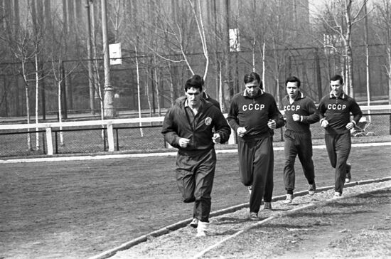Candidates to 1966 Soviet national football team