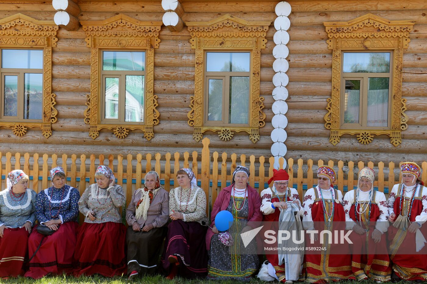 Russia Karavon Folk Festival