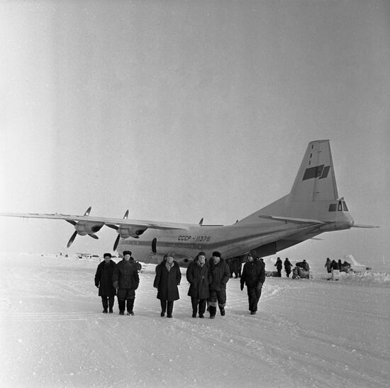 North Pole 13 drifting scientific research station