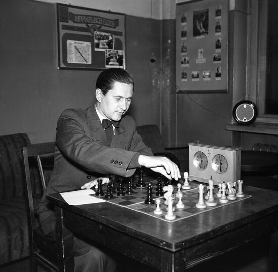 Grandmaster Paul Keres