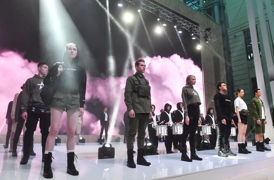 Russia Army Fashion