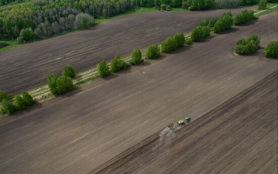 Russia Sowing Season