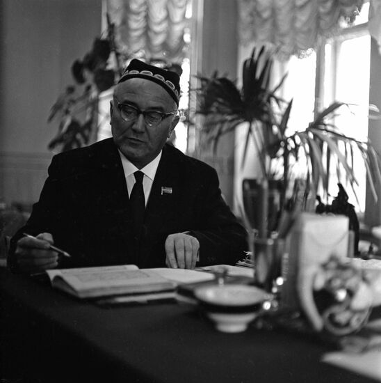 Professor Vakhid Abdullayev