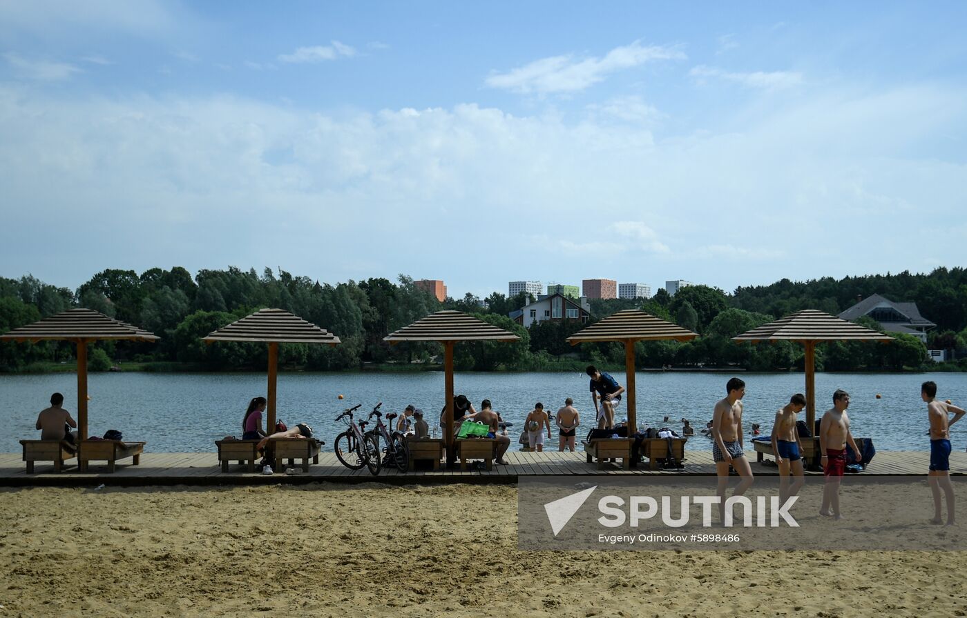 Russia Hot Weather