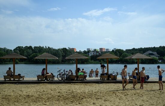 Russia Hot Weather