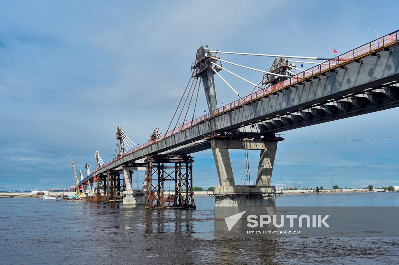 Russia China Bridge 