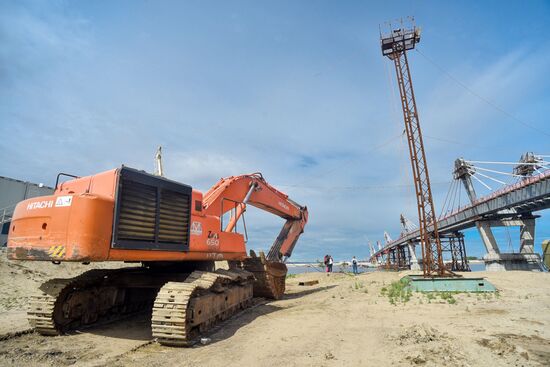 Russia China Bridge 