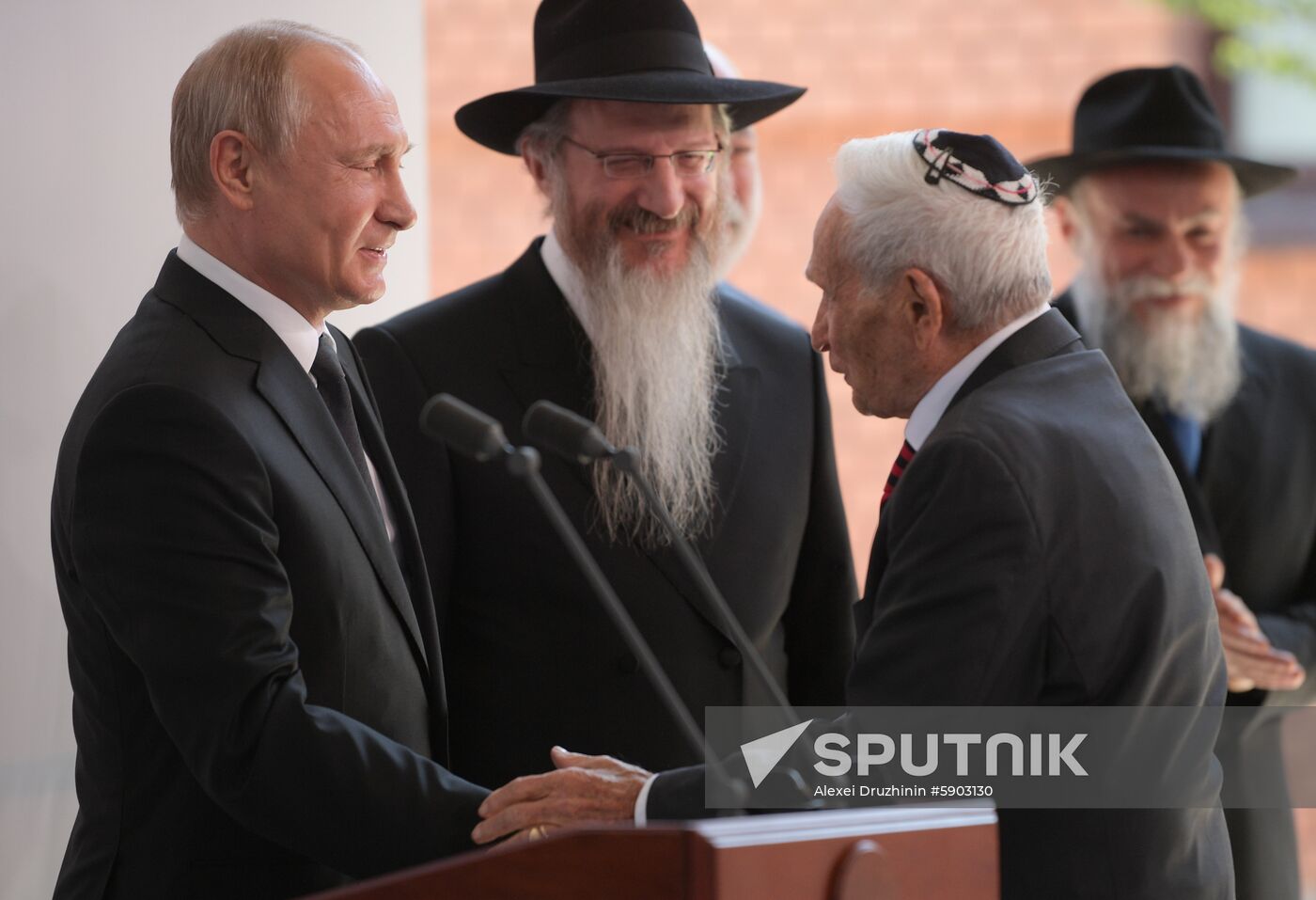 Russia Putin Jewish Museum