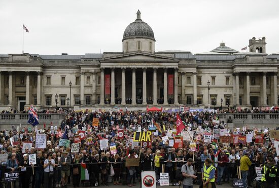 Great Britain Trump Protests