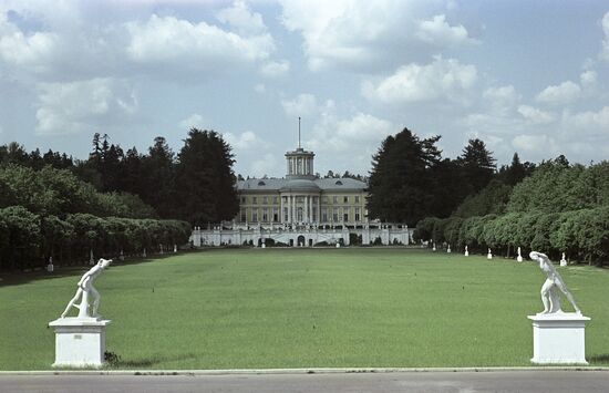 Arkhangelskoye memorial estate