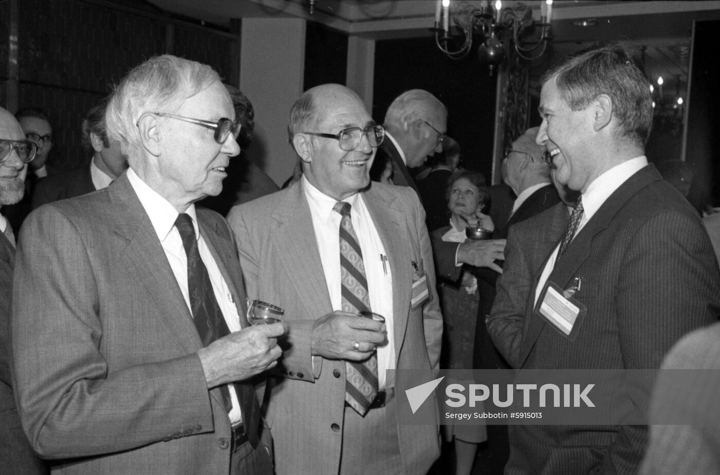 Participants in Forum For a Nuclear-Weapon-Free World and the Survival of Humanity
