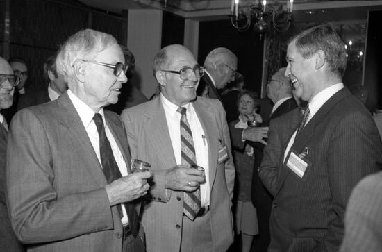 Participants in Forum For a Nuclear-Weapon-Free World and the Survival of Humanity