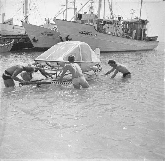 Submarine Lanka