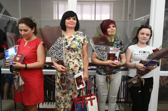 Russia DPR LPR Russian Passports