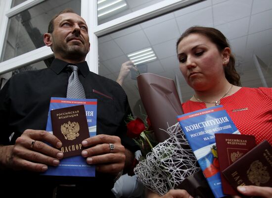 Russia DPR LPR Russian Passports
