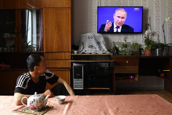Russia Putin Nationwide Call-in
