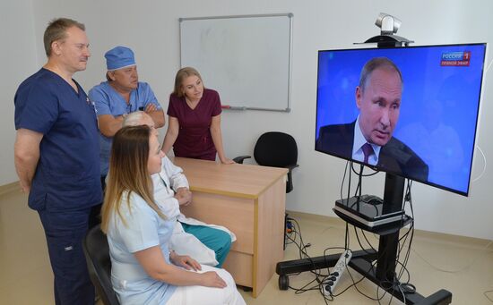 Russia Putin Nationwide Call-in