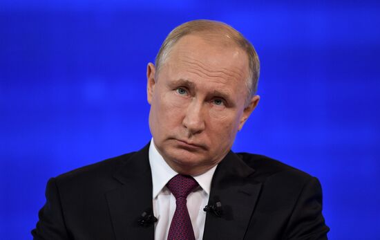 Russia Putin Nationwide Call-in