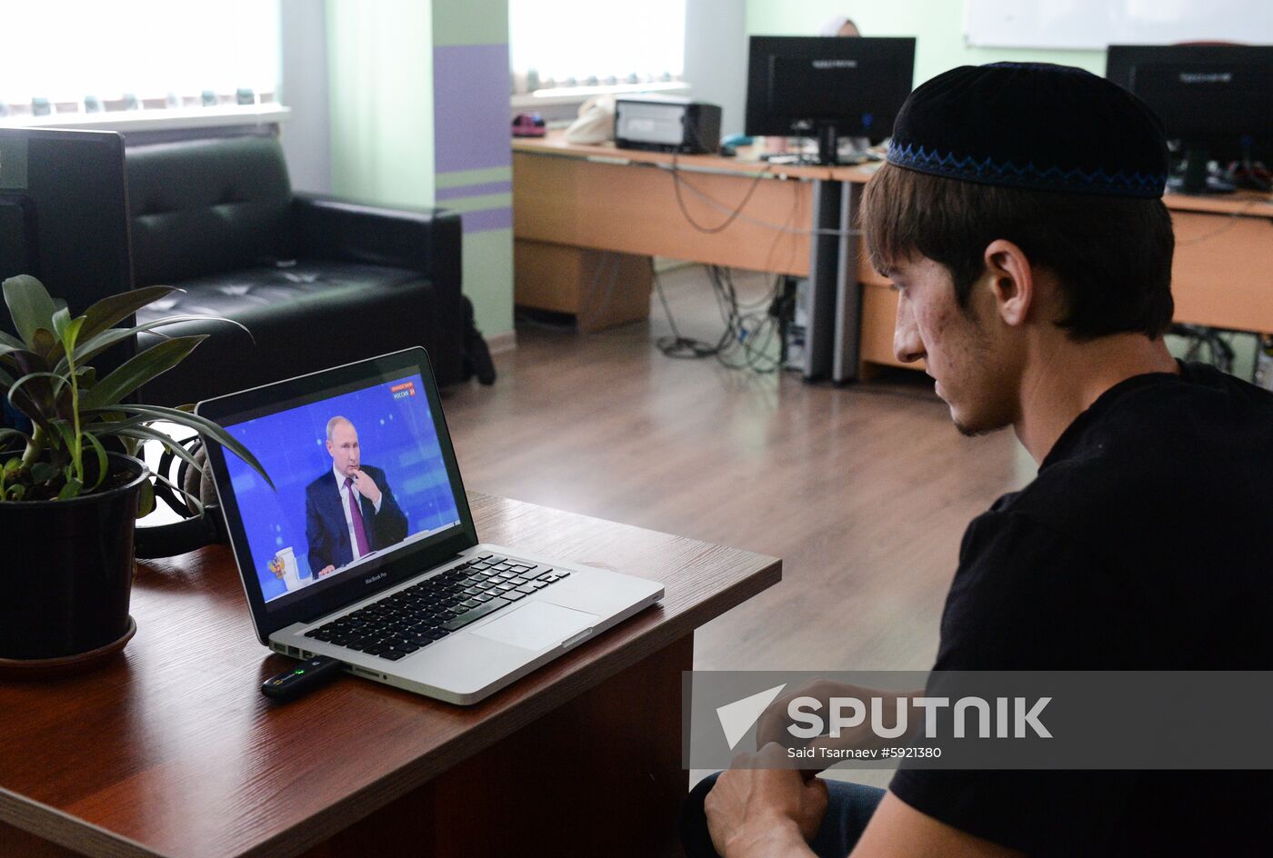 Russia Putin Nationwide Call-in
