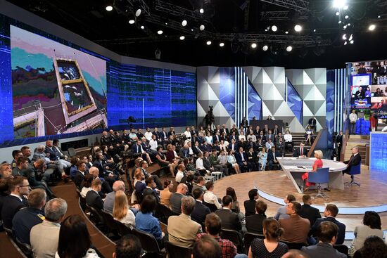 Russia Putin Nationwide Call-in