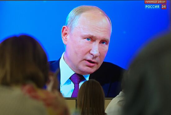 Russia Putin Nationwide Call-in