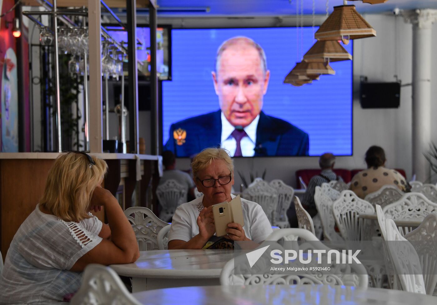 Russia Putin Nationwide Call-in