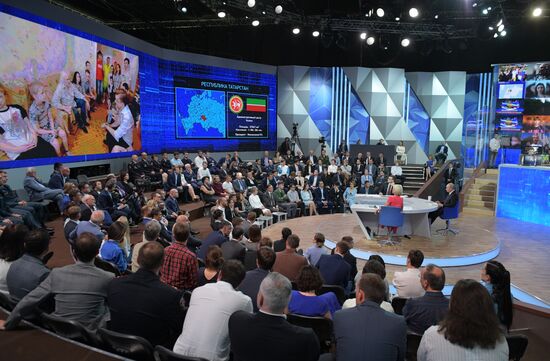 Russia Putin Nationwide Call-in
