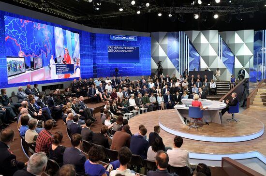 Russia Putin Nationwide Call-in