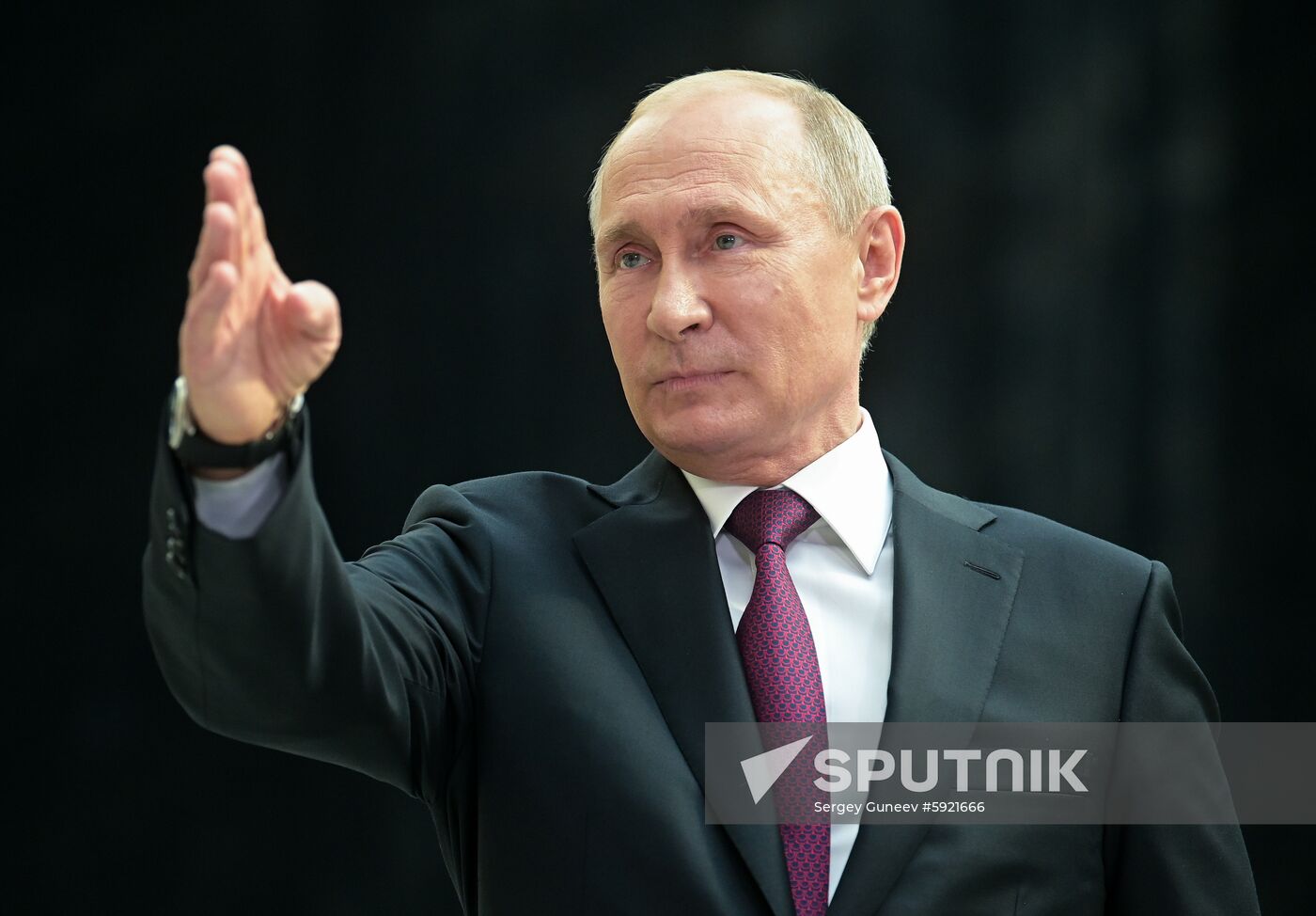 Russia Putin Nationwide Call-in