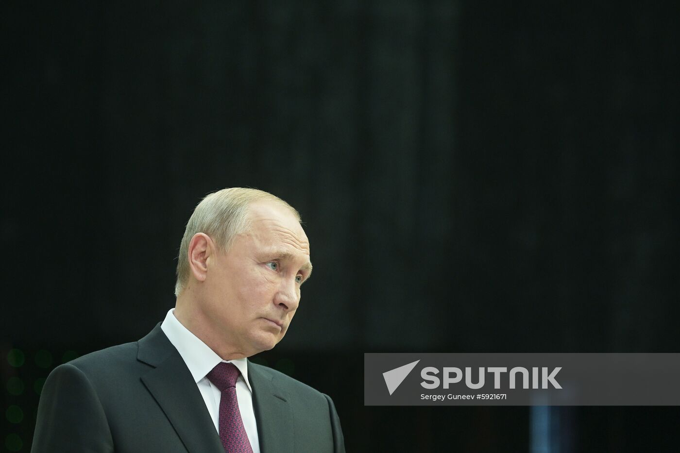 Russia Putin Nationwide Call-in