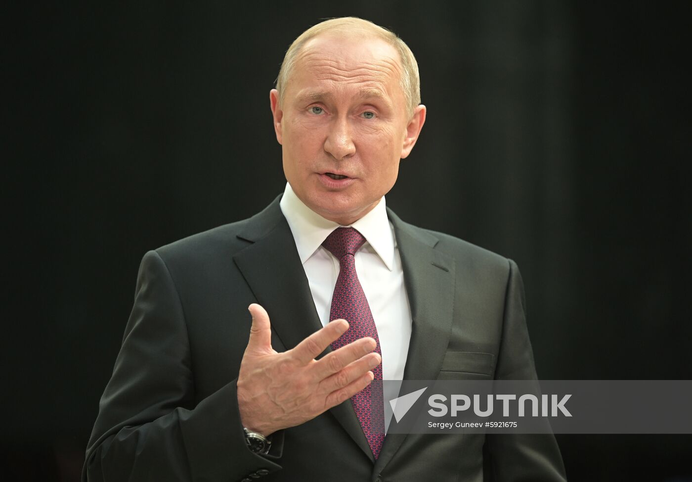 Russia Putin Nationwide Call-in