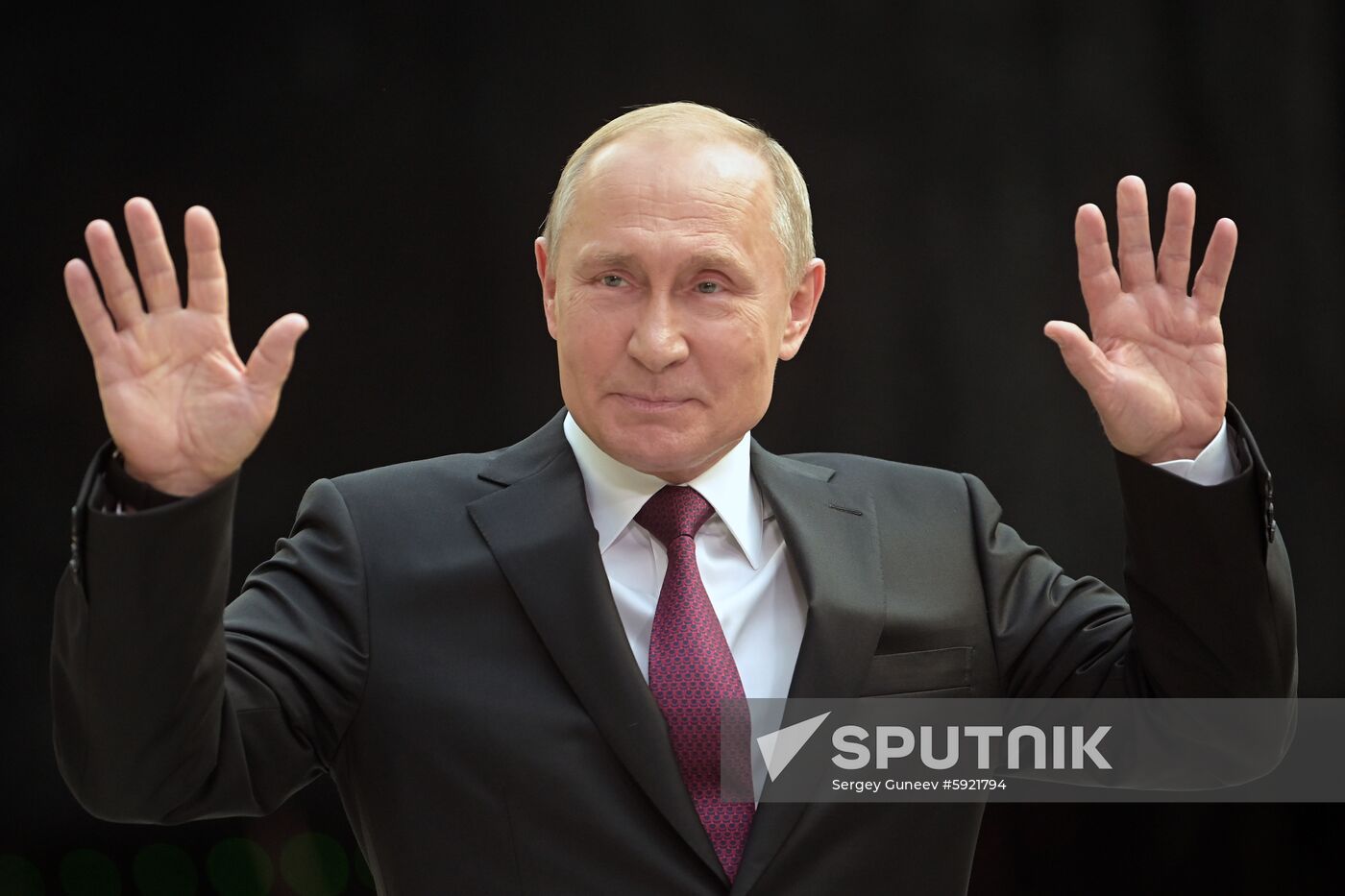 Russia Putin Nationwide Call-in