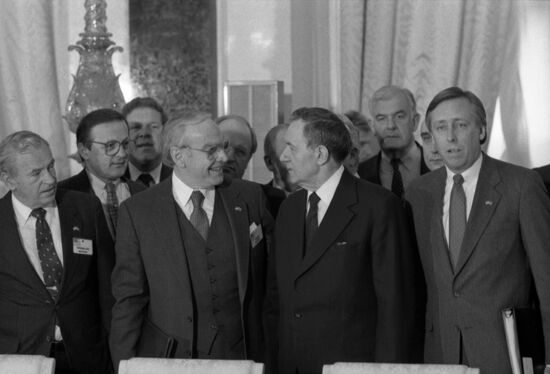 US House of Representatives delegation visits Soviet Union
