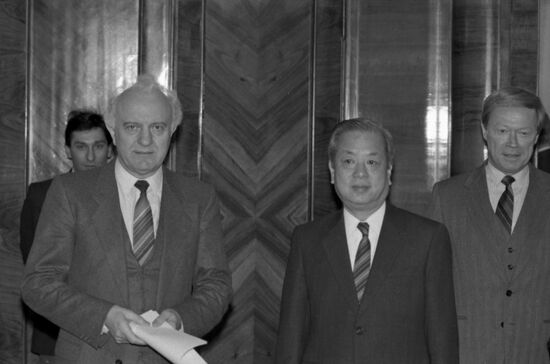 Deputy Foreign Minister of People's Republic of China Qian Qichen visits USSR