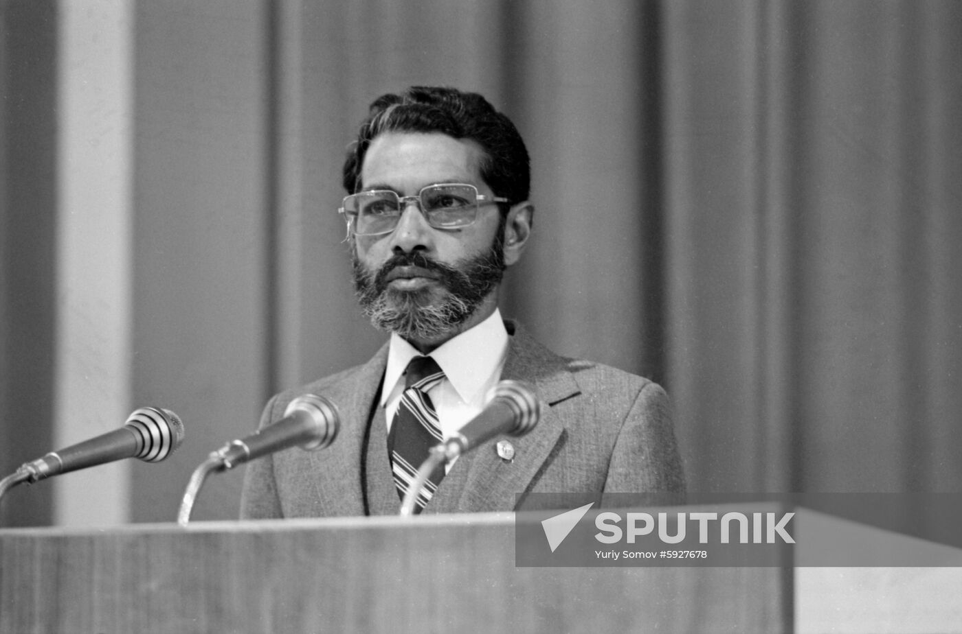 Republic of Mozambique's party and government delegation visit USSR