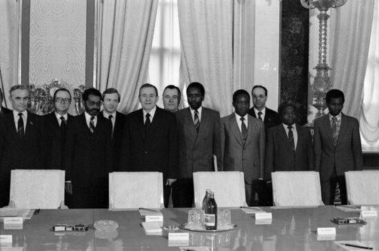 Republic of Mozambique's party and government delegation visit USSR