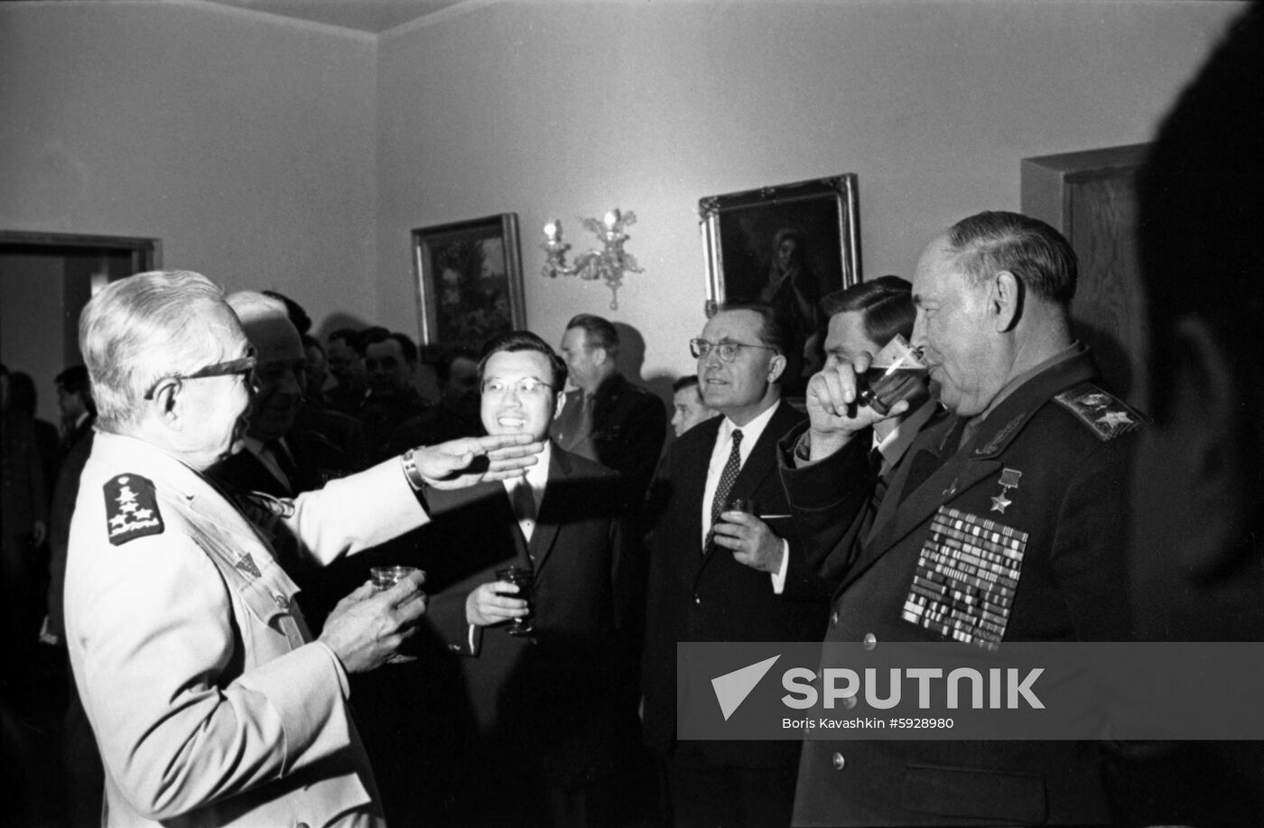 Military delegation of Kingdom of Cambodia visits USSR