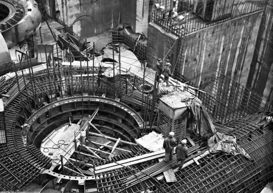 Nurek hydropower plant construction