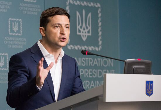 Ukraine Zelensky Briefing