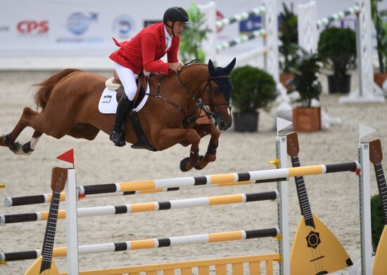 Russia Equestrian Tokyo Tour