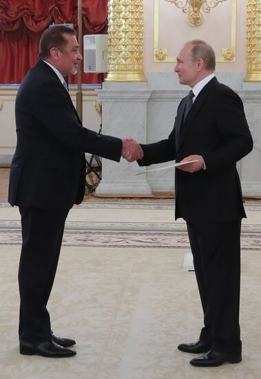 Russia Putin Diplomacy