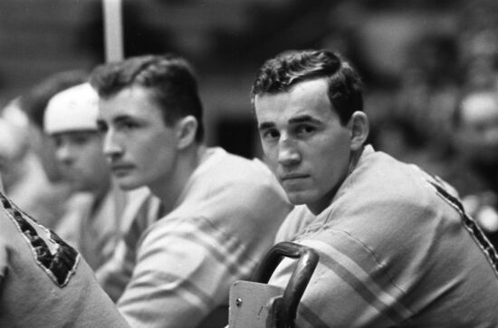 Hockey players Alexander Yakushev and Viktor Yaroslavtsev