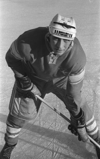 Hockey player Alexander Yakushev