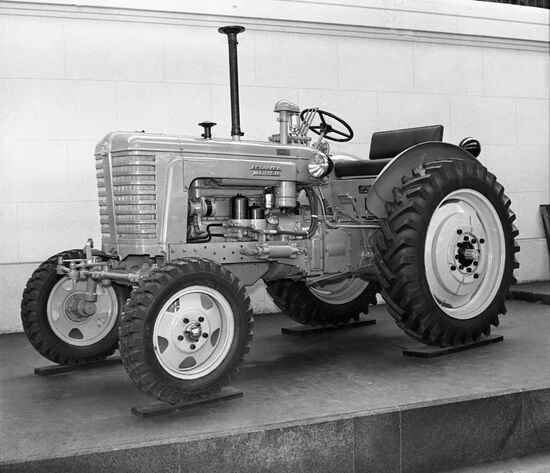 Belarus MTZ 5M tractor